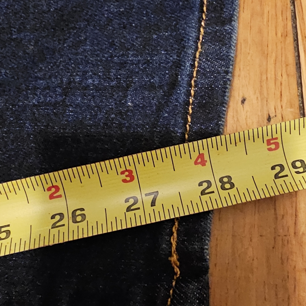 Levis Womens High Waist Ribcage Straight Ankle Distressed Jeans Size 22W NWT - Picture 13 of 13